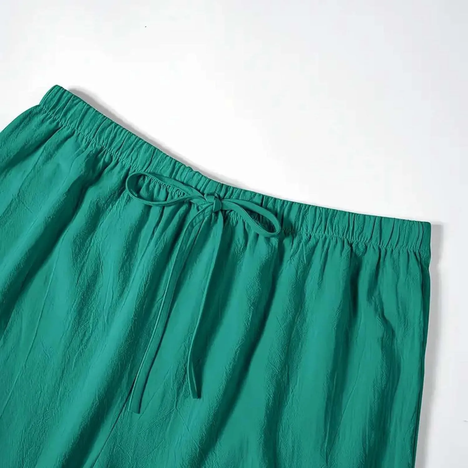 Cotton Linen Shorts for Women Casual Wide Leg Knee Length Summer Bermuda Shorts Loose High Waisted Short with Pockets