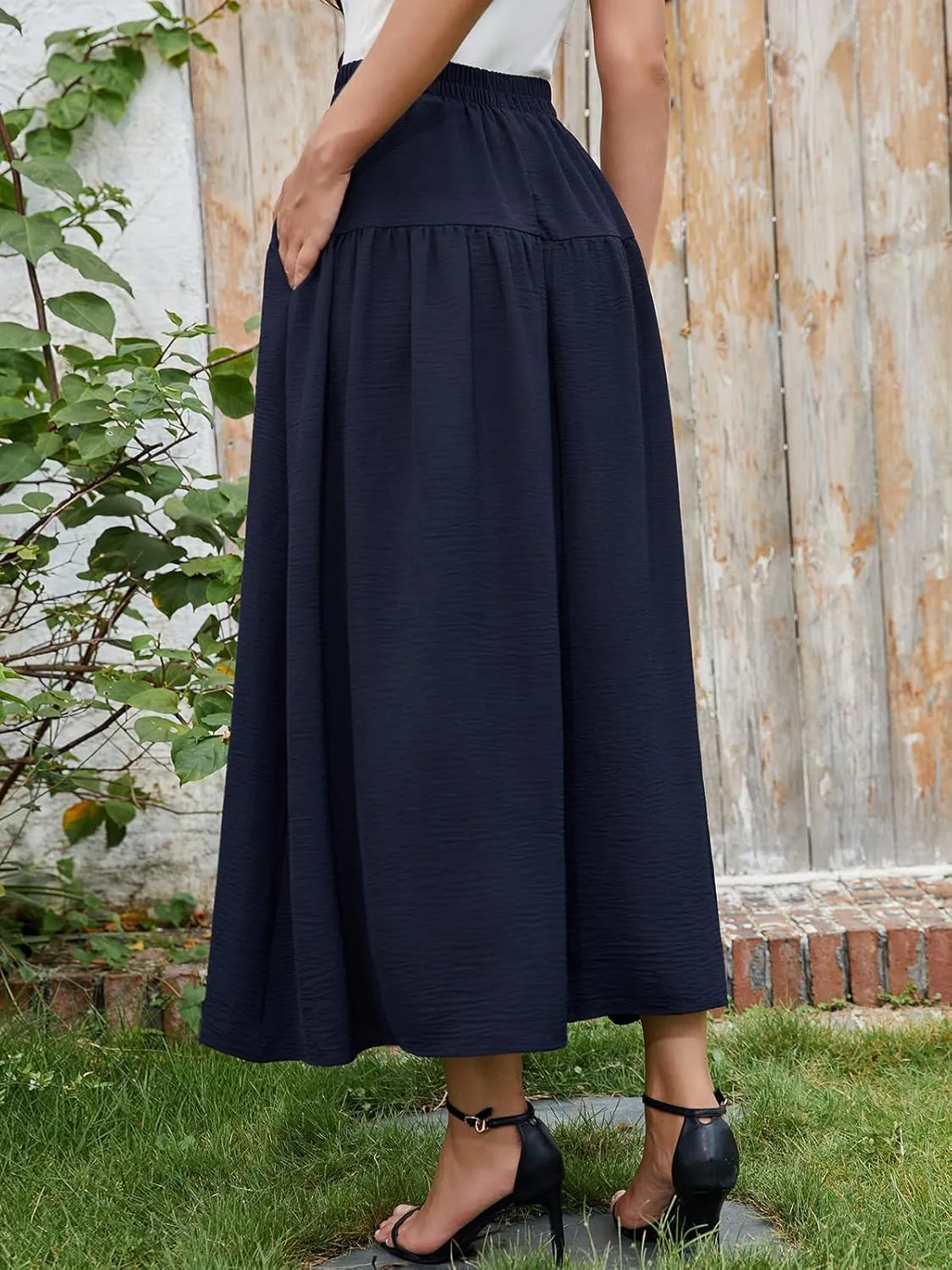 EeYu Tiered Maxi Skirt for Women 2025 Summer Elastic Waist A-line Beach Casual Flowy Swing Pleated Long Skirts with Pockets