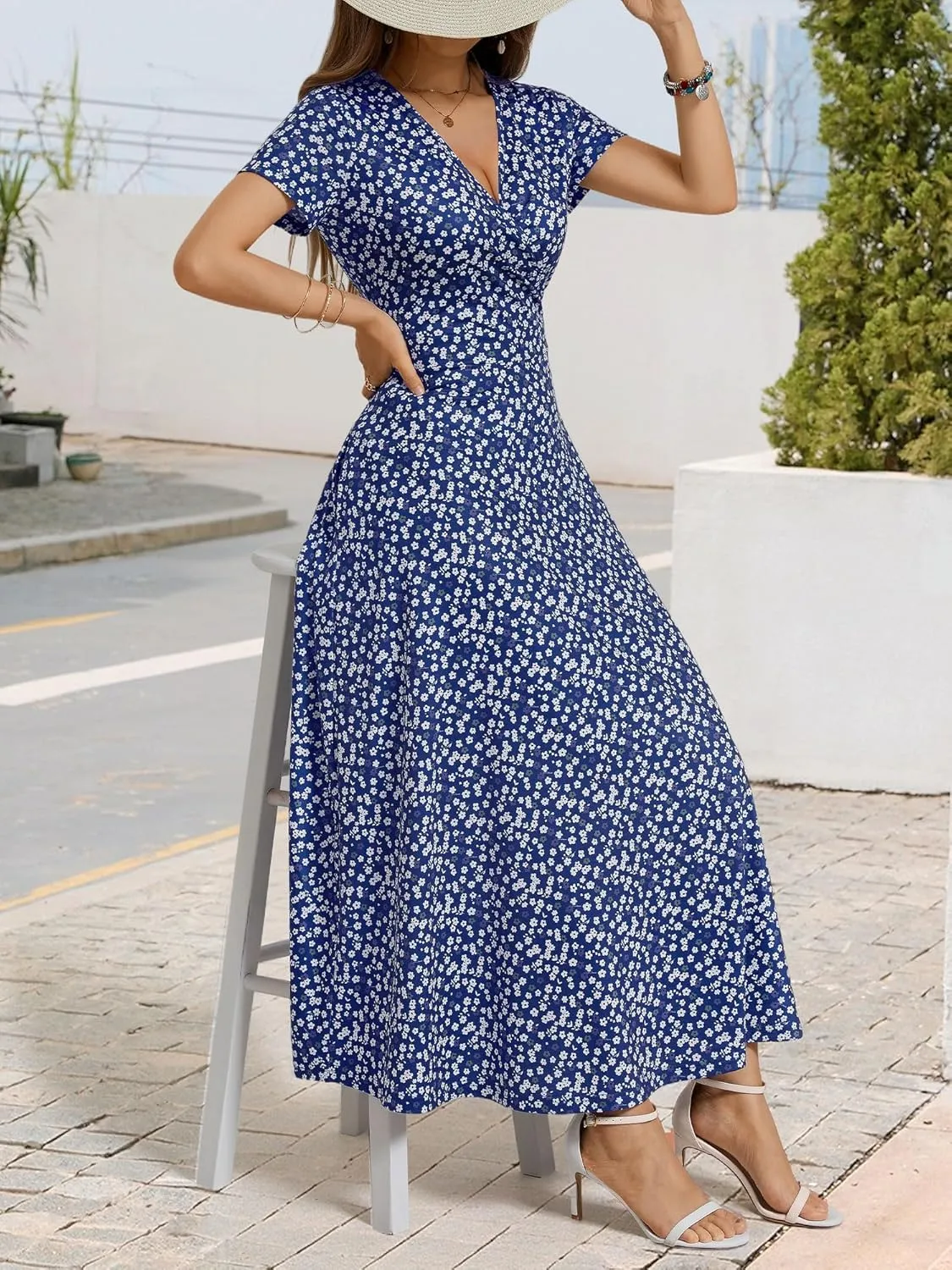 HUHOT Women's Short Sleeve Wrap V Neck Dresses for Wedding Guest Summer Floral Maxi Sundresses with Pockets Boho Dress