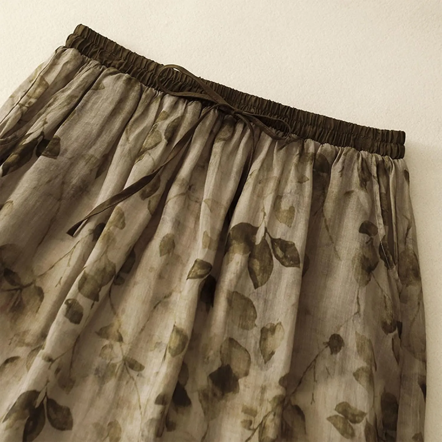 Vintage Floral Maxi Skirt for Women High Waist Boho Flowing A Line Skirts Elastic Waist Retro Style