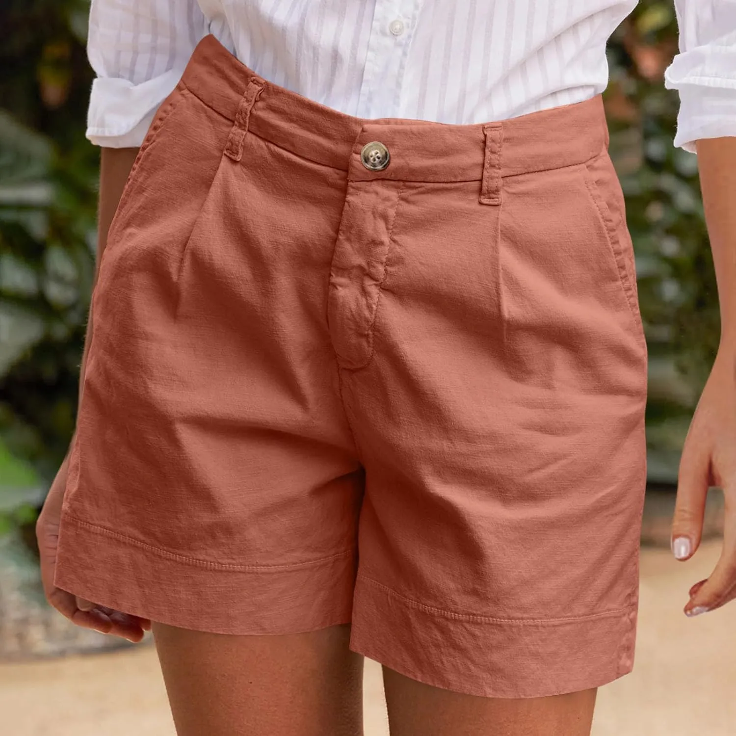 Womens Linen Shorts Dressy Casual High Waisted Pleated Bermuda Shorts Comfy Summer Wide Leg Short Pants with Pockets